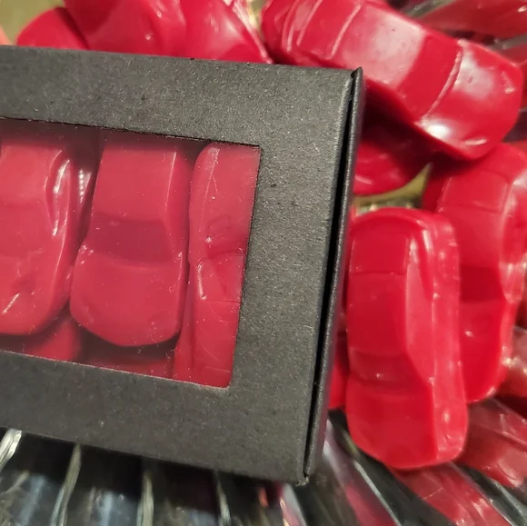 First Date ❤️12 Car Wax Melts Handmade Gift Box - Picture 10 of 10